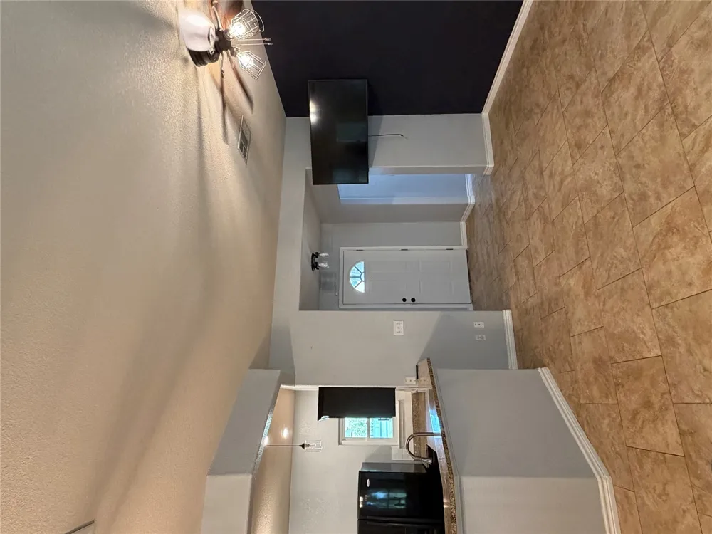 484 Cordova Loop Seguin, TX 78155
