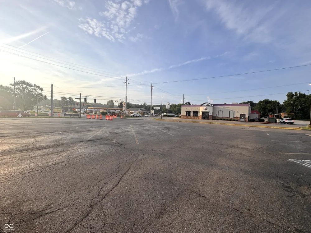 2113 S Memorial Drive New Castle, IN 47362