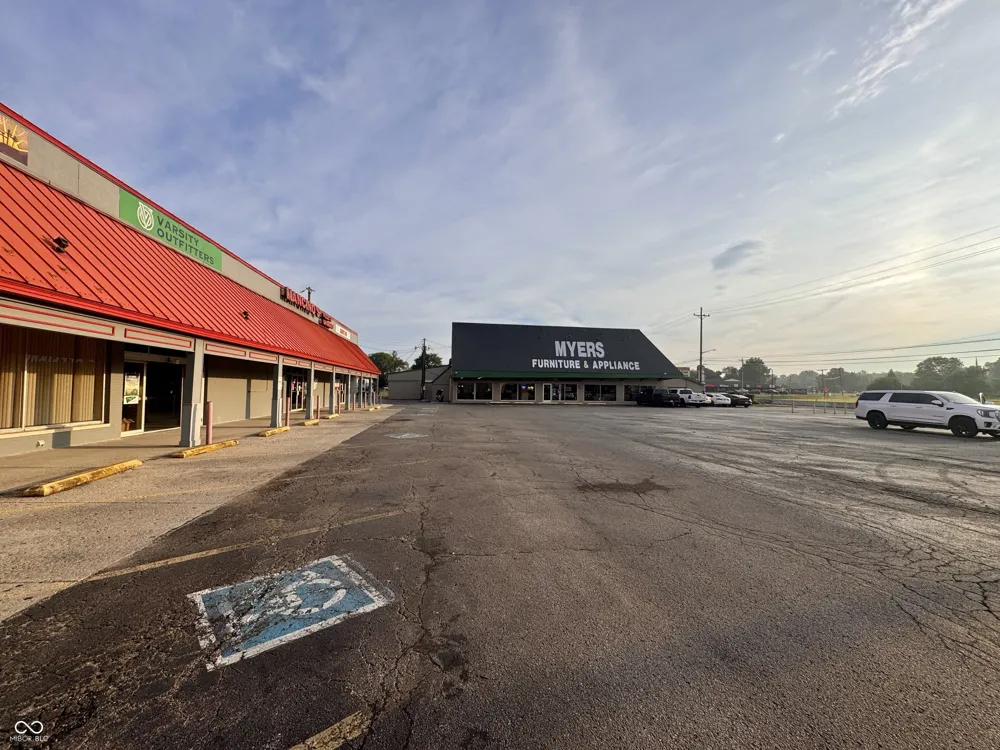 2113 S Memorial Drive New Castle, IN 47362