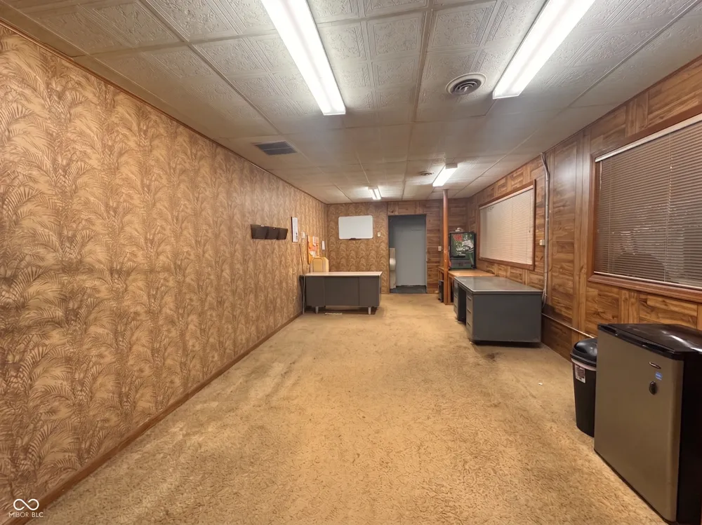 2113 S Memorial Drive New Castle, IN 47362