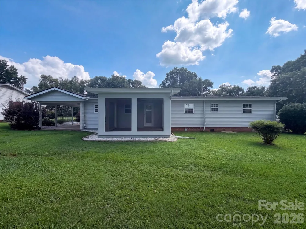 449 Virginia Avenue Statesville, NC 28677