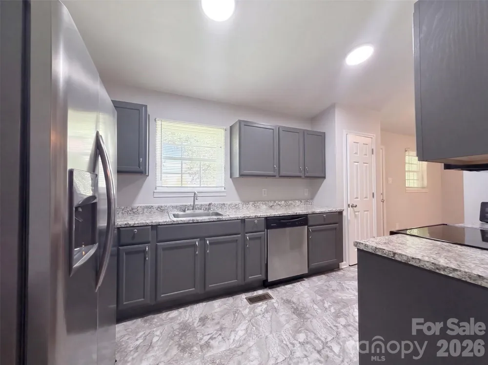 449 Virginia Avenue Statesville, NC 28677