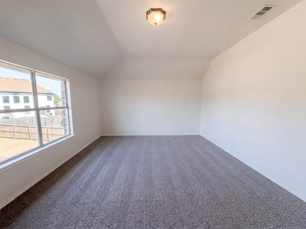 1402 Stone Oak Court Cedar Hill, TX 75104