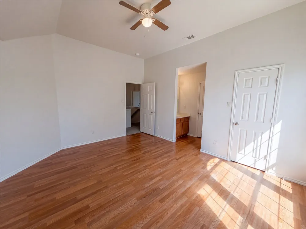 1402 Stone Oak Court Cedar Hill, TX 75104