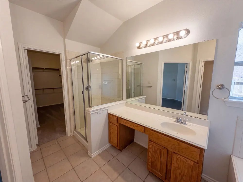 1402 Stone Oak Court Cedar Hill, TX 75104