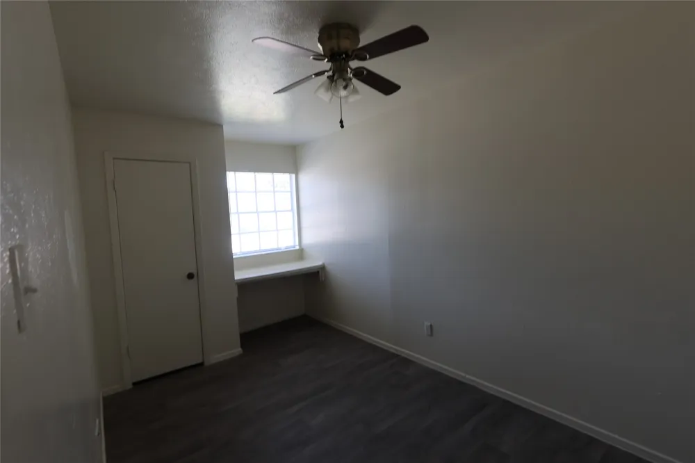 12888 MONTFORT #150 Dallas, TX 75000