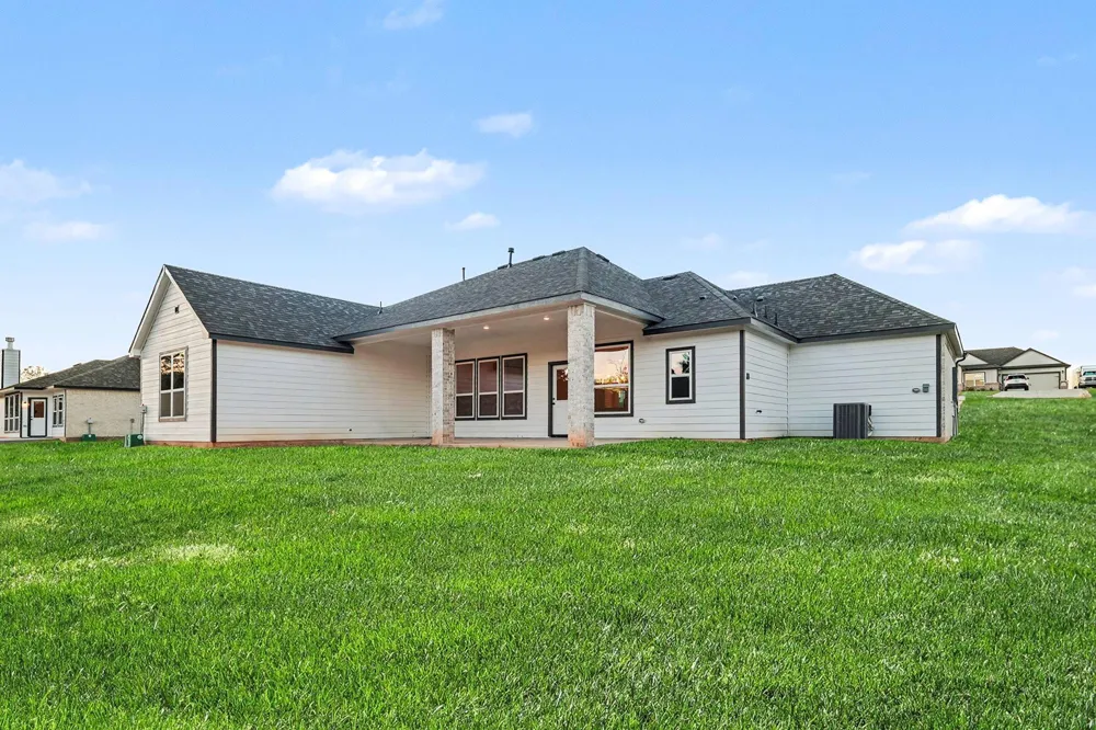 9602 Moss Rose Willis, TX 77378