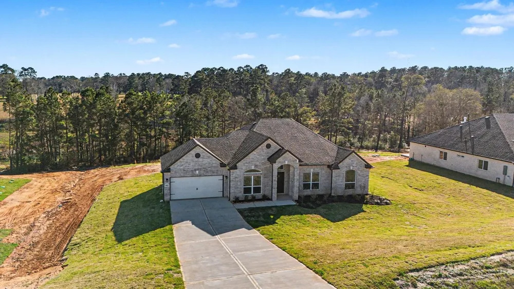 9602 Moss Rose Willis, TX 77378