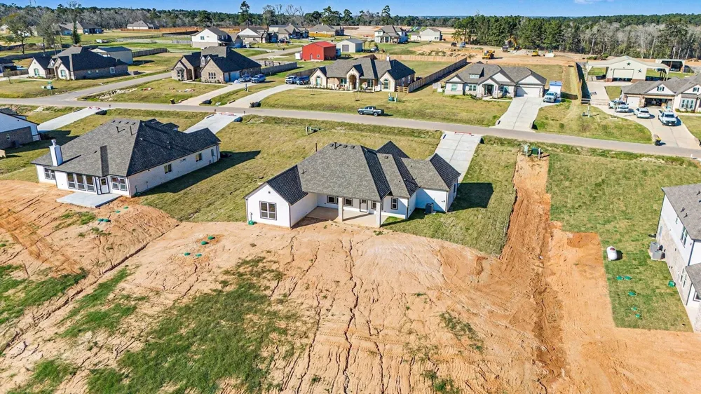 9602 Moss Rose Willis, TX 77378