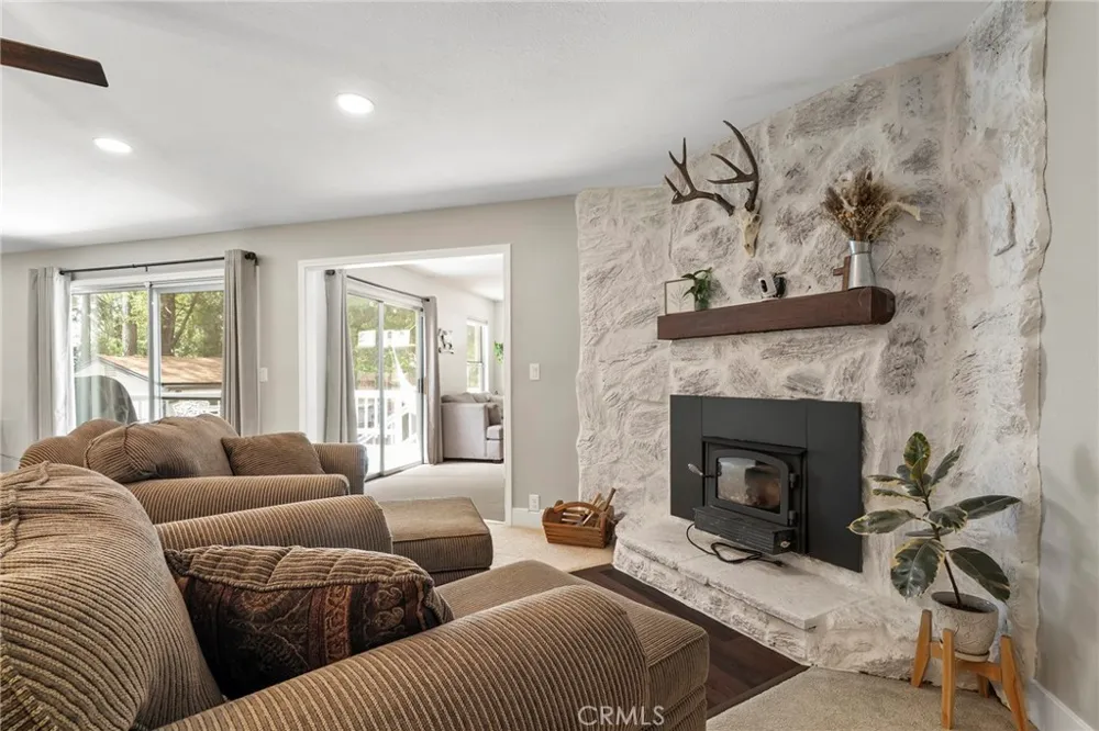 14043 Creston Road Magalia, CA 95954