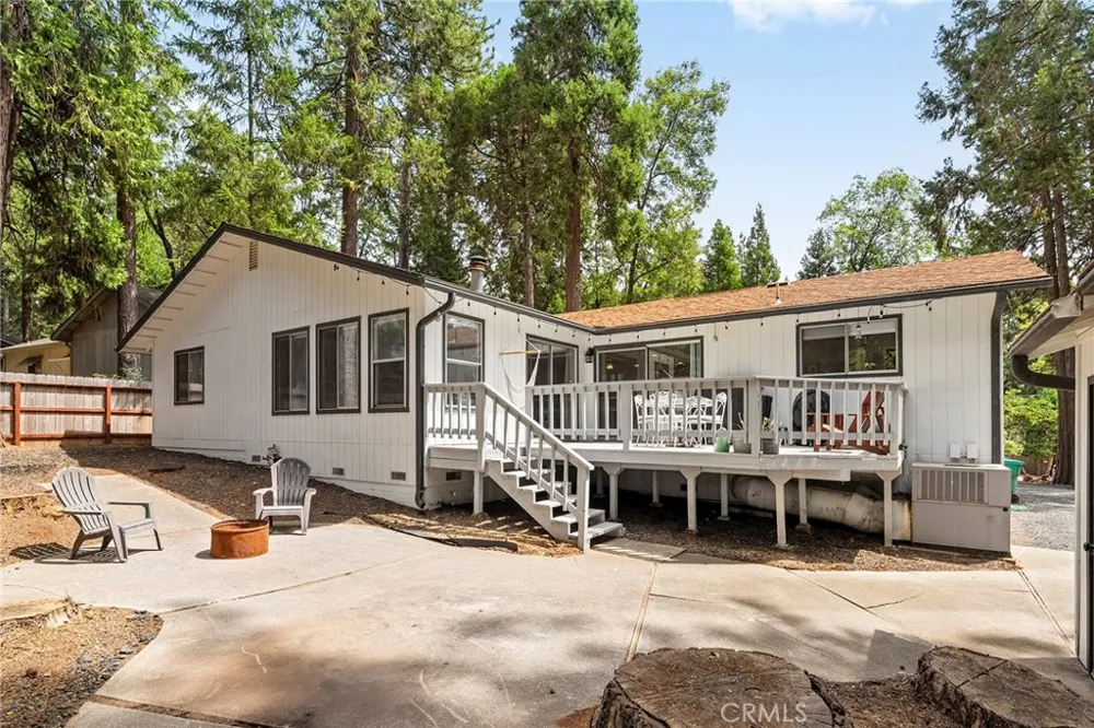 14043 Creston Road Magalia, CA 95954