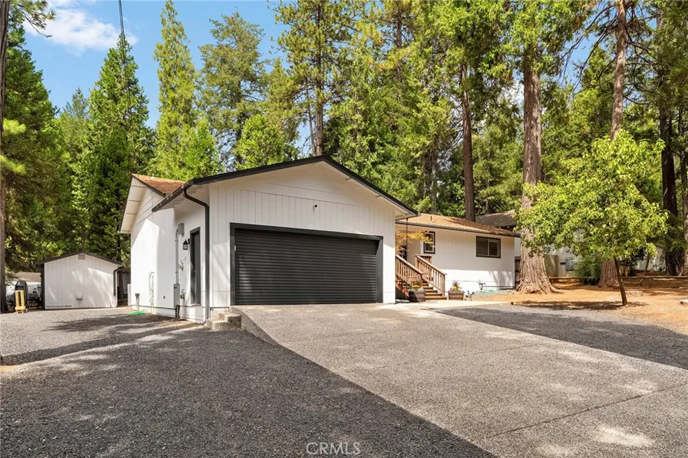 14043 Creston Road Magalia, CA 95954
