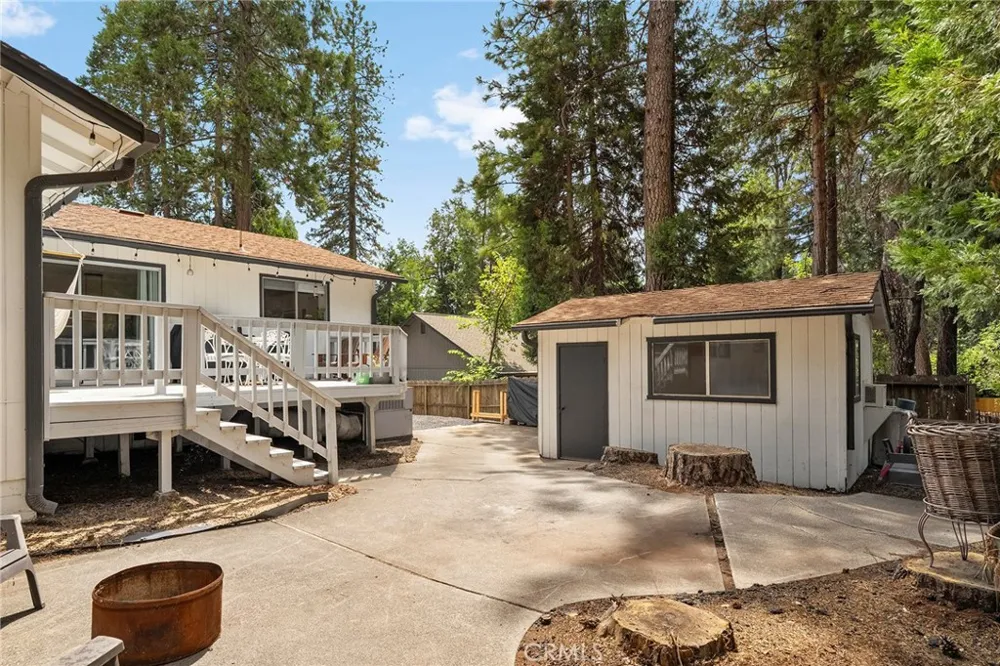 14043 Creston Road Magalia, CA 95954