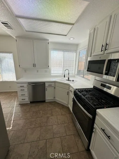 28211 Windsail Court Menifee, CA 92584