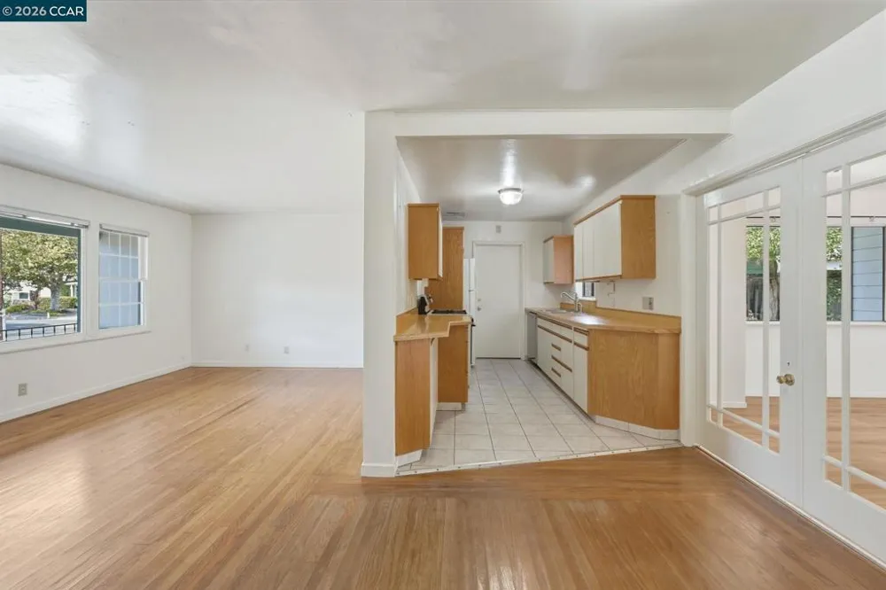 3712 Los Flores Ave Concord, CA 94519