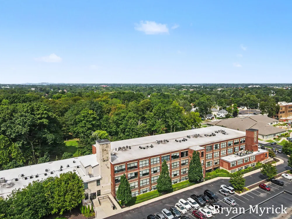 533 Columbia Avenue #009 Holland, MI 49423