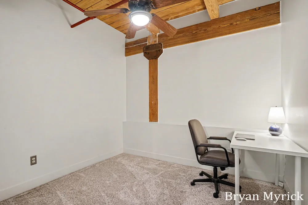 533 Columbia Avenue #009 Holland, MI 49423