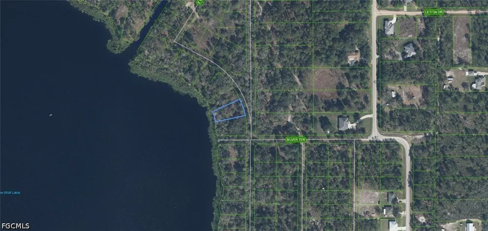 E Banyan Place Sebring, FL 33875