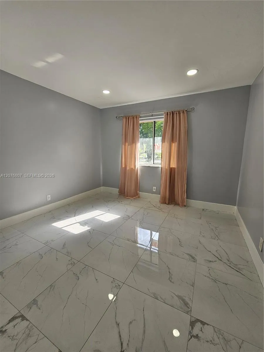 9077 SW 138th Pl #9077 Miami, FL 33186