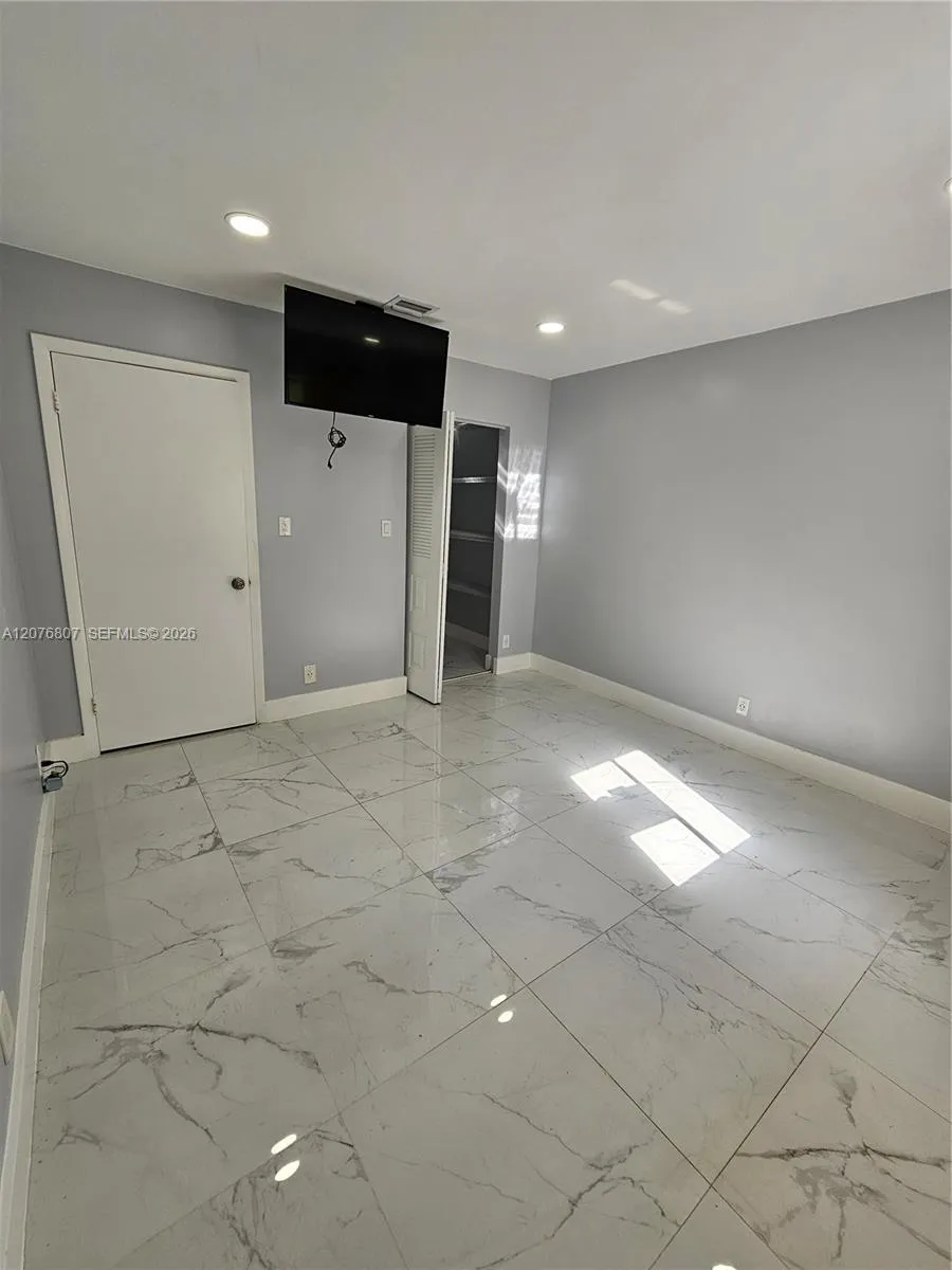 9077 SW 138th Pl #9077 Miami, FL 33186