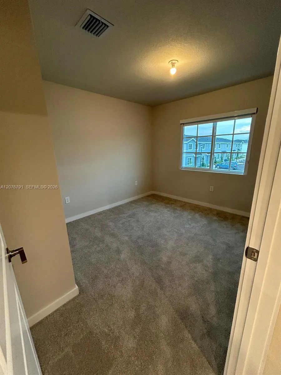446 NW 11th Ave #446 Florida City, FL 33034