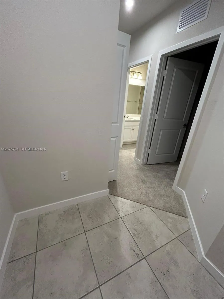 446 NW 11th Ave #446 Florida City, FL 33034