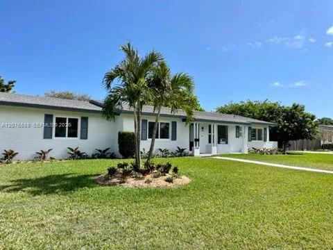 17051 SW 85th Ave