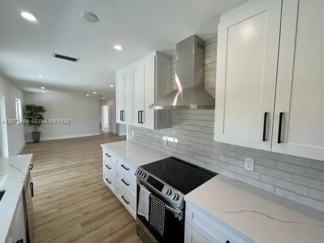 17051 SW 85th Ave Palmetto Bay, FL 33157