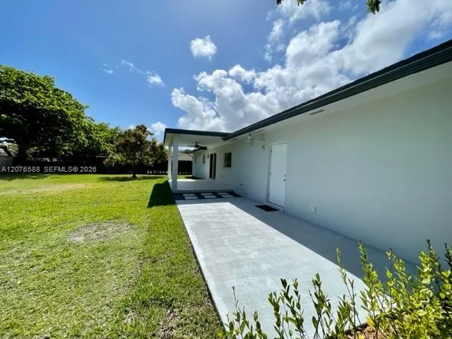 17051 SW 85th Ave Palmetto Bay, FL 33157
