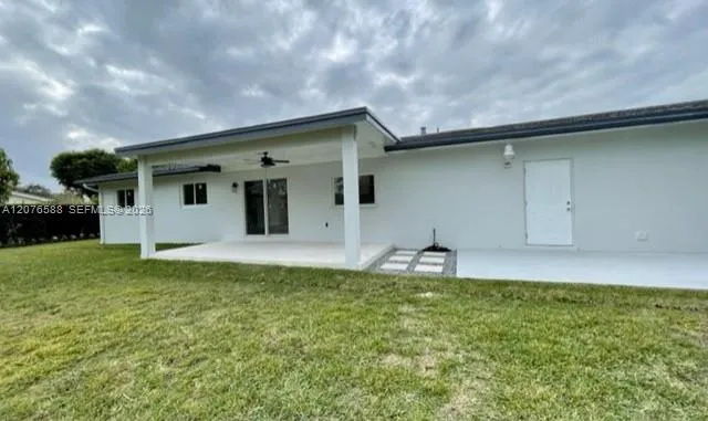 17051 SW 85th Ave Palmetto Bay, FL 33157