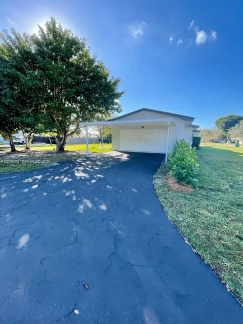 17051 SW 85th Ave Palmetto Bay, FL 33157