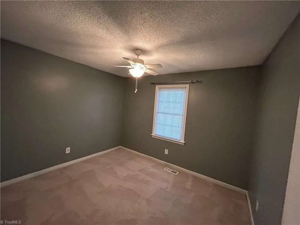 1108 Raleigh Court High Point, NC 27262