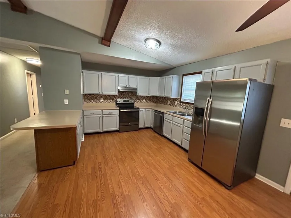 1108 Raleigh Court High Point, NC 27262