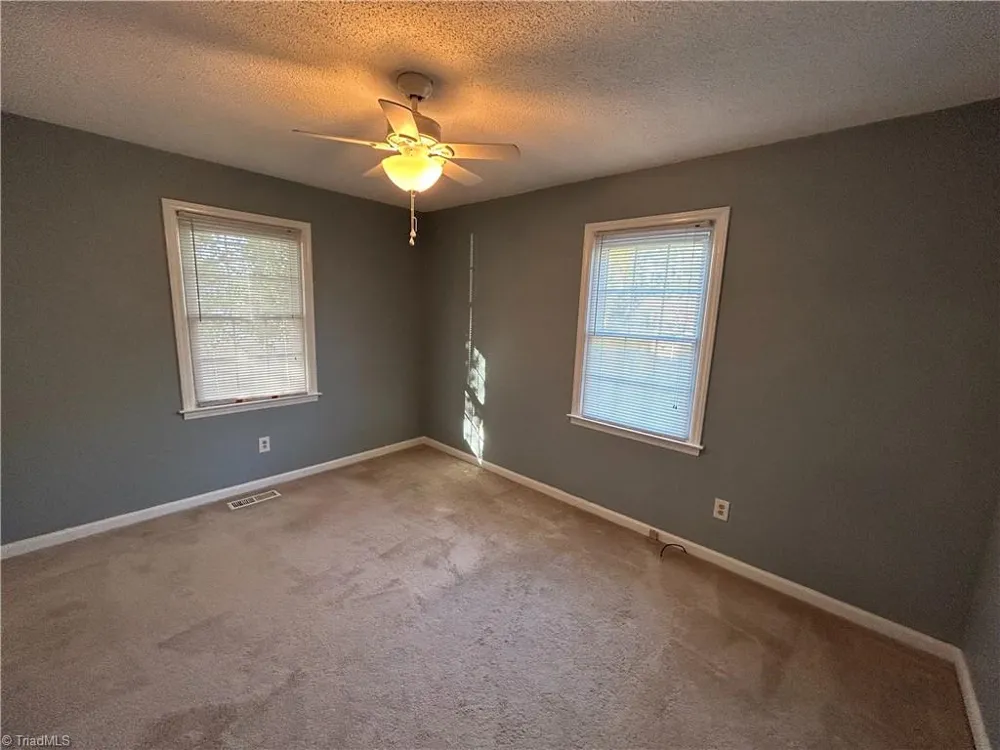 1108 Raleigh Court High Point, NC 27262