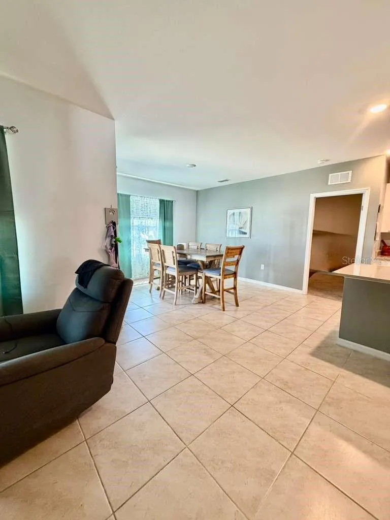 295 TAYLOR GROVES STREET Lake Wales, FL 33898