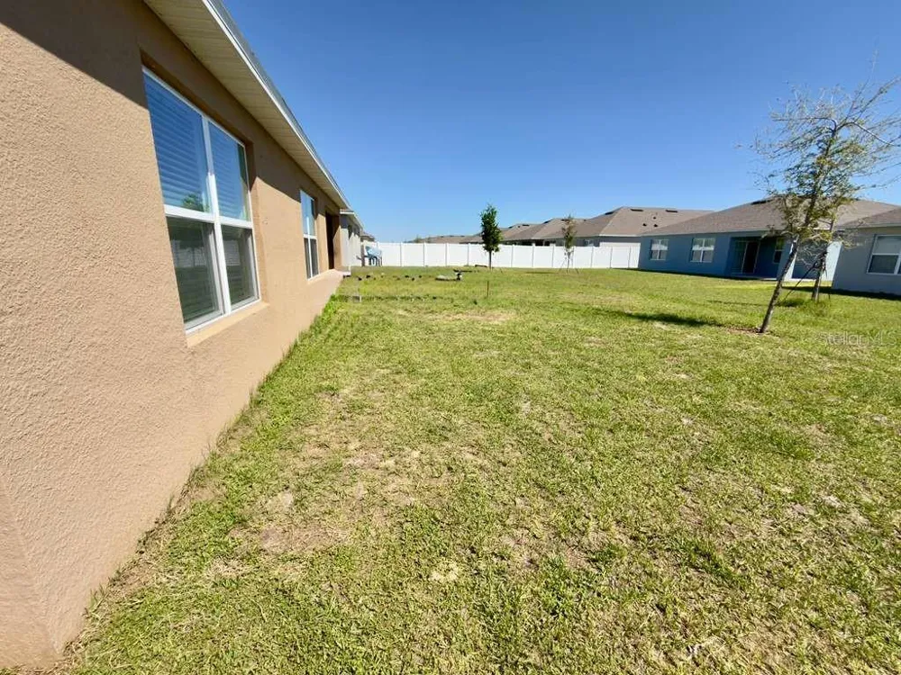 295 TAYLOR GROVES STREET Lake Wales, FL 33898