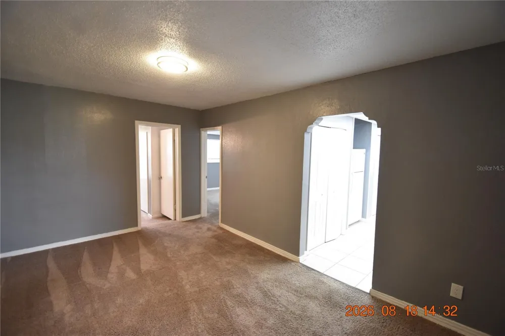 212 CLEARVIEW AVENUE Tampa, FL 33609