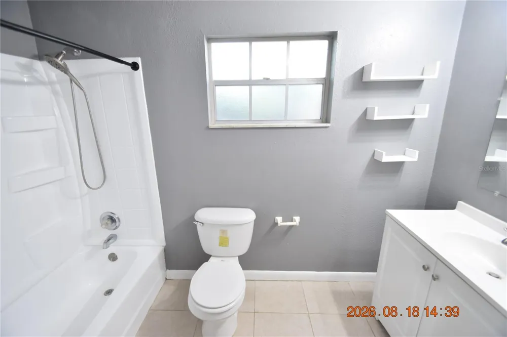 212 CLEARVIEW AVENUE Tampa, FL 33609