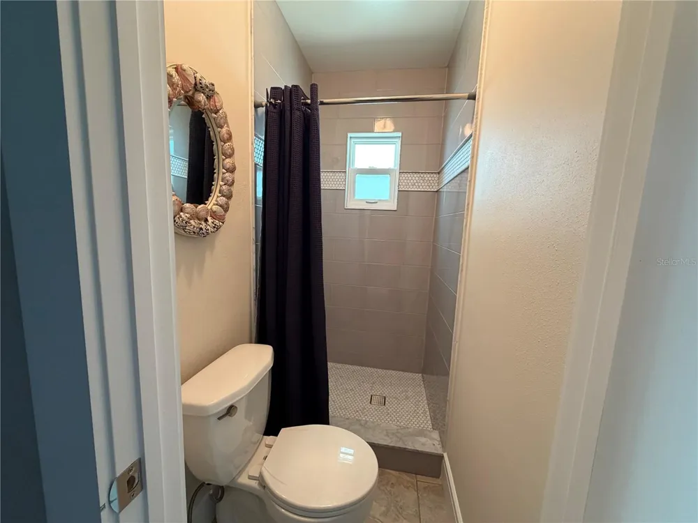 704 BAYSHORE DRIVE Tarpon Springs, FL 34689