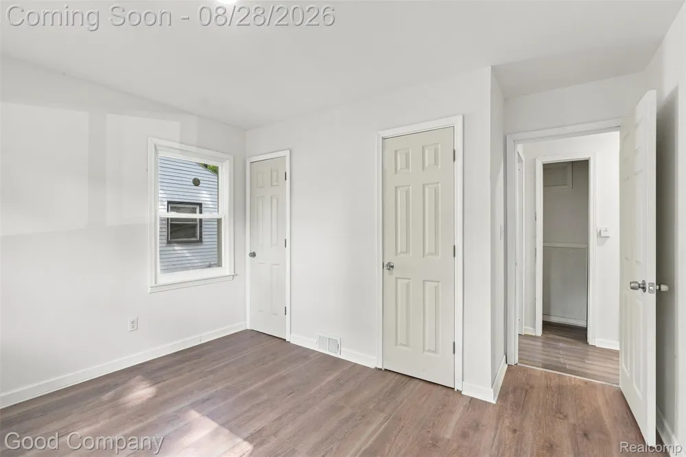 17228 Chapel Street Detroit City, MI 48219