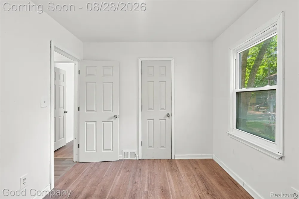 17228 Chapel Street Detroit City, MI 48219