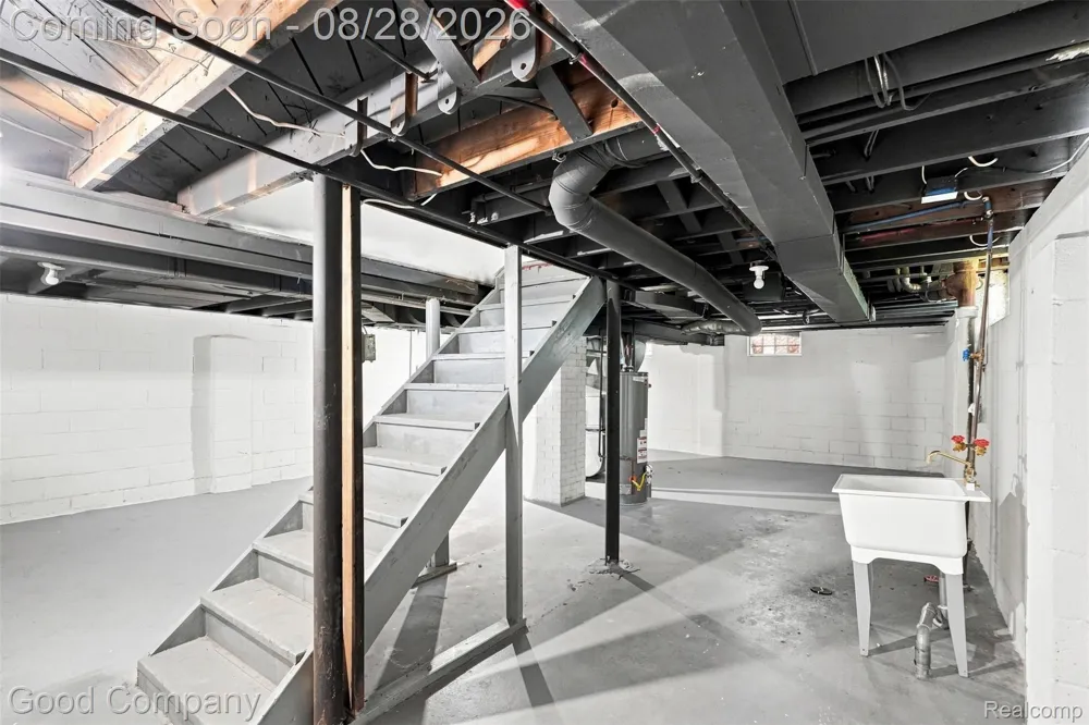 17228 Chapel Street Detroit City, MI 48219