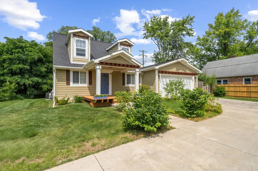 1 Maple Village Court Ann Arbor City, MI 48103