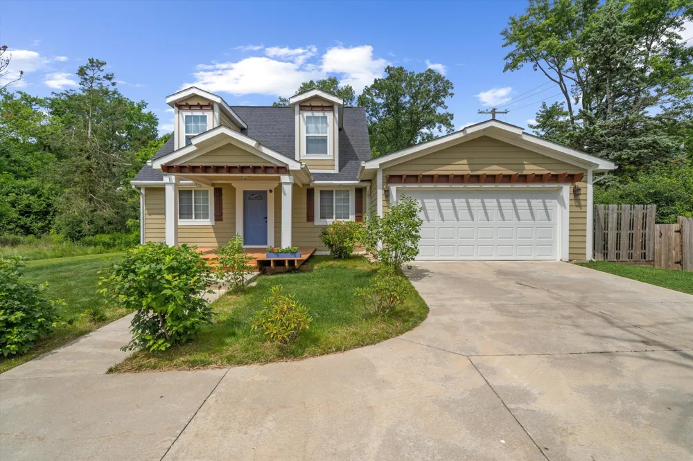 1 Maple Village Court Ann Arbor City, MI 48103