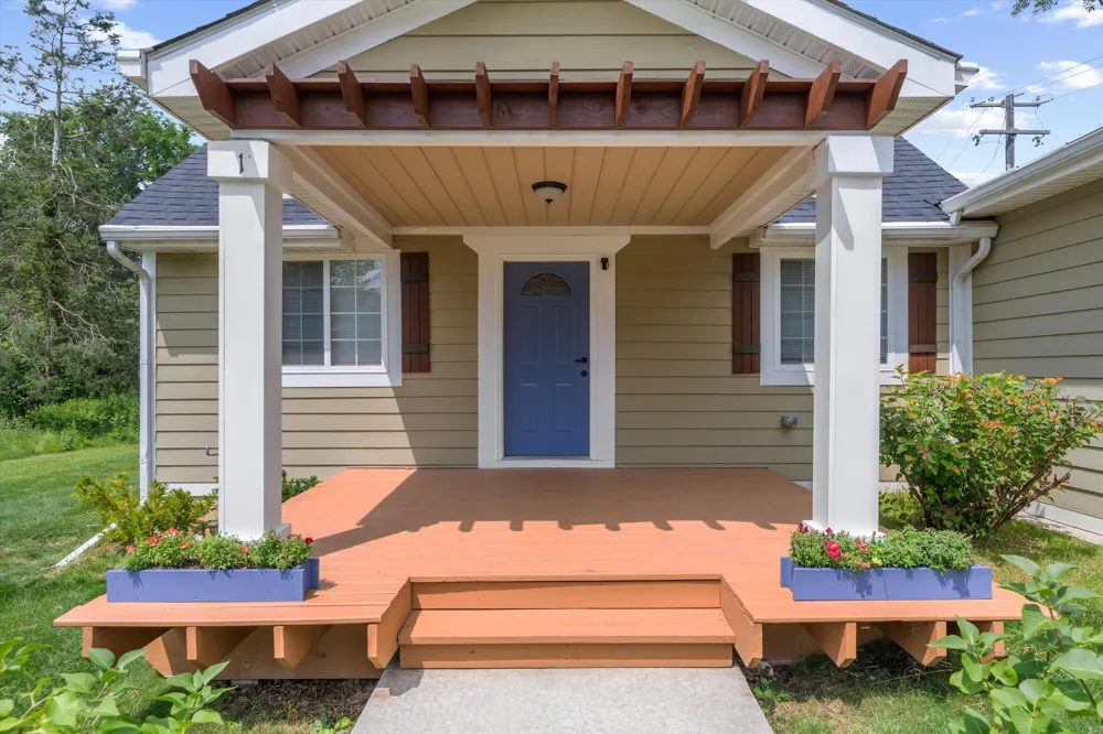 1 Maple Village Court Ann Arbor City, MI 48103
