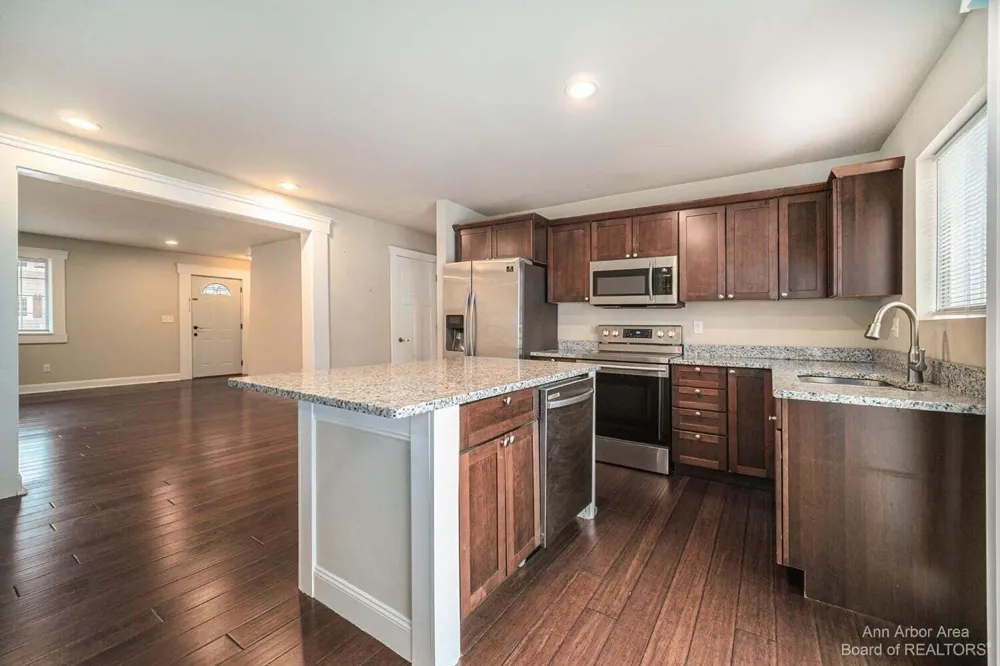 1 Maple Village Court Ann Arbor City, MI 48103