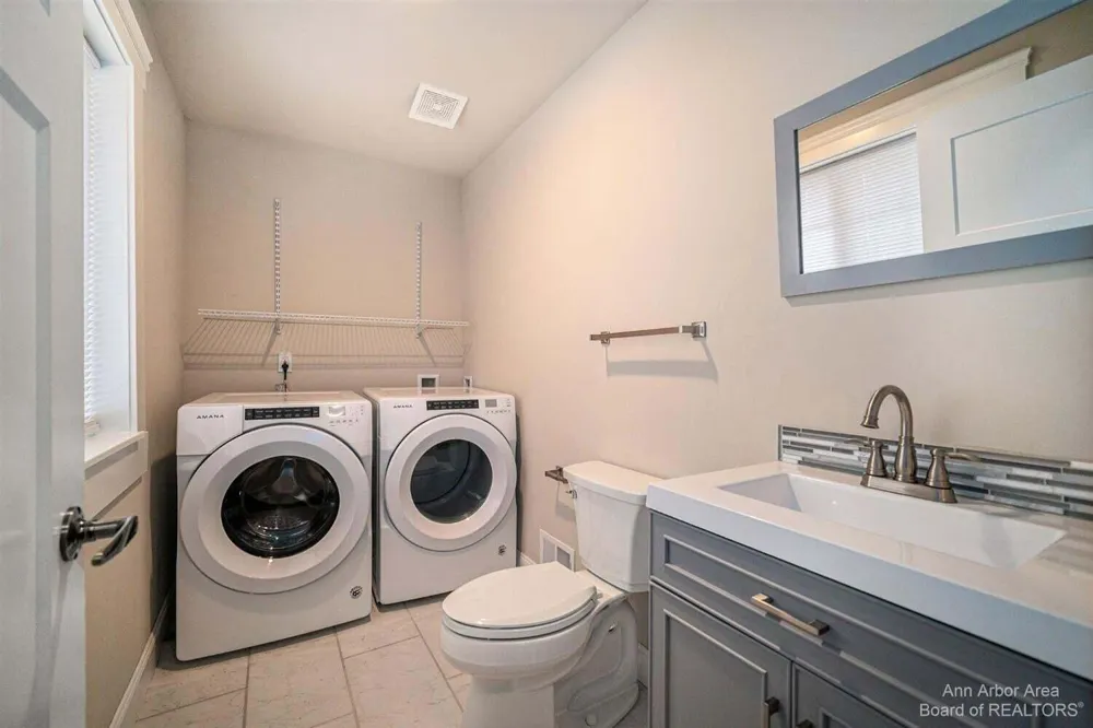 1 Maple Village Court Ann Arbor City, MI 48103