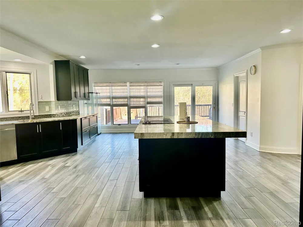 95 Barbara Lane Bloomfield Hills City, MI 48304