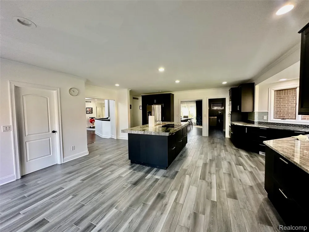 95 Barbara Lane Bloomfield Hills City, MI 48304