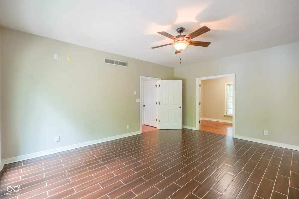 1671 E State Road 42 Mooresville, IN 46158